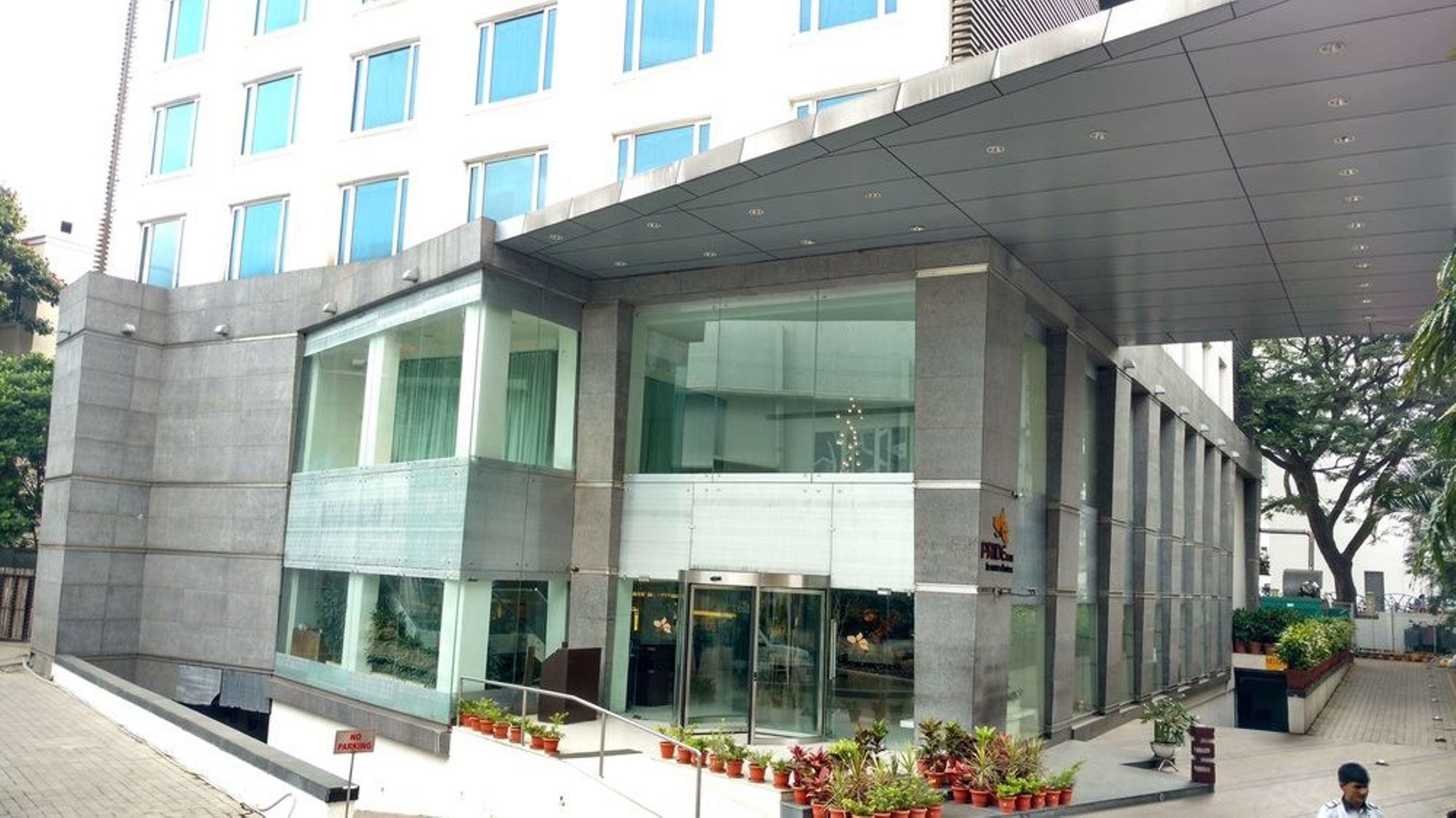 The Pride Hotel, Bengaluru Kültér fotó