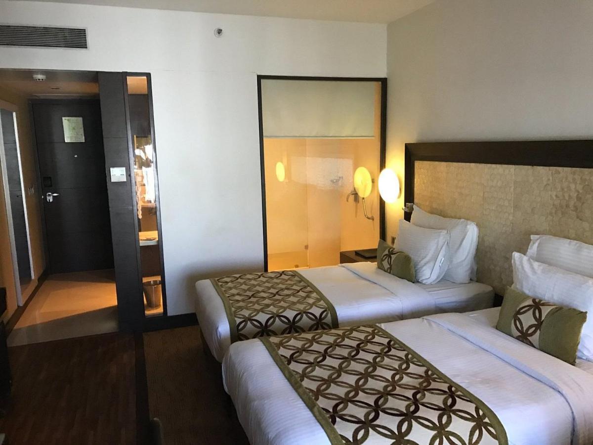 The Pride Hotel, Bengaluru Kültér fotó