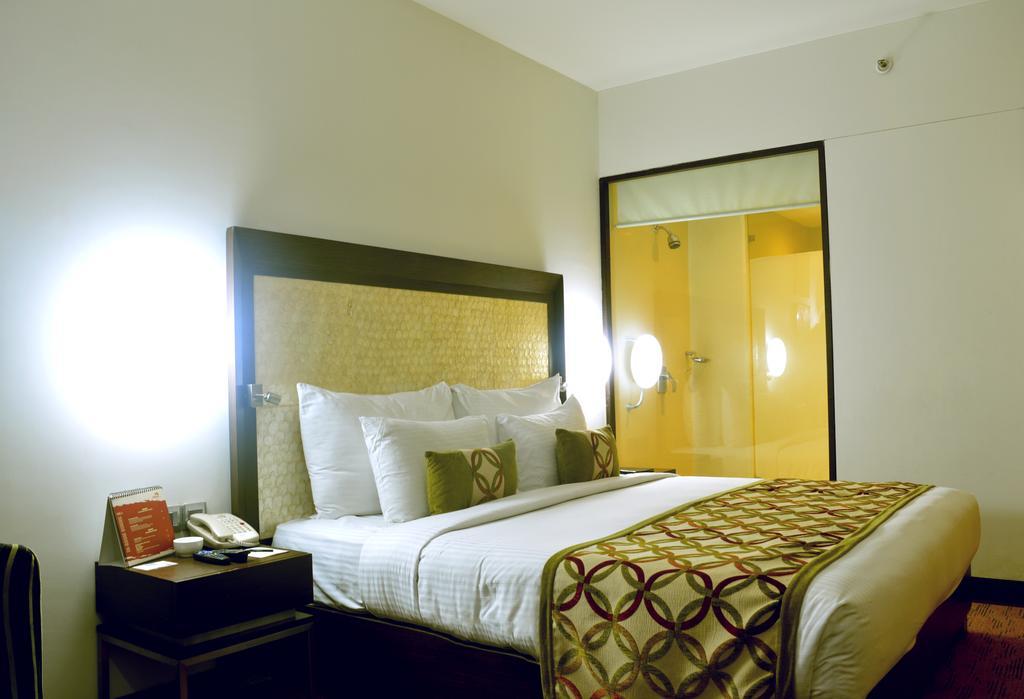 The Pride Hotel, Bengaluru Kültér fotó