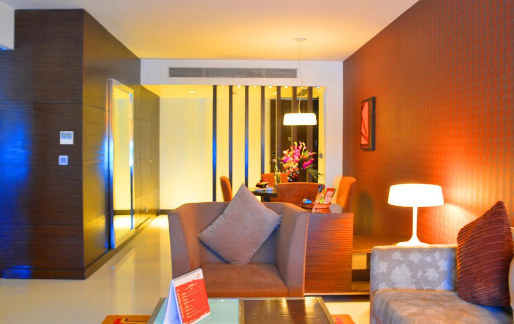 The Pride Hotel, Bengaluru Kültér fotó
