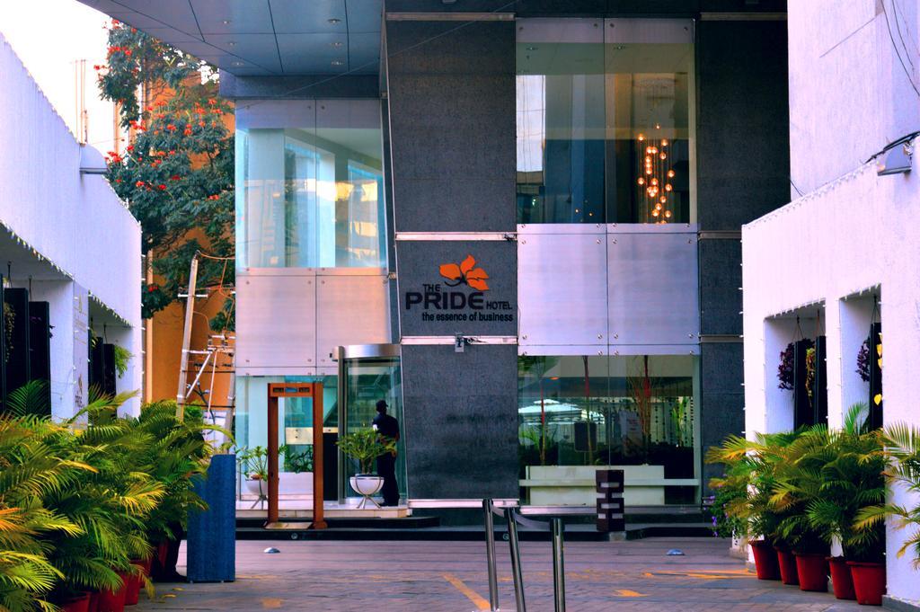 The Pride Hotel, Bengaluru Kültér fotó